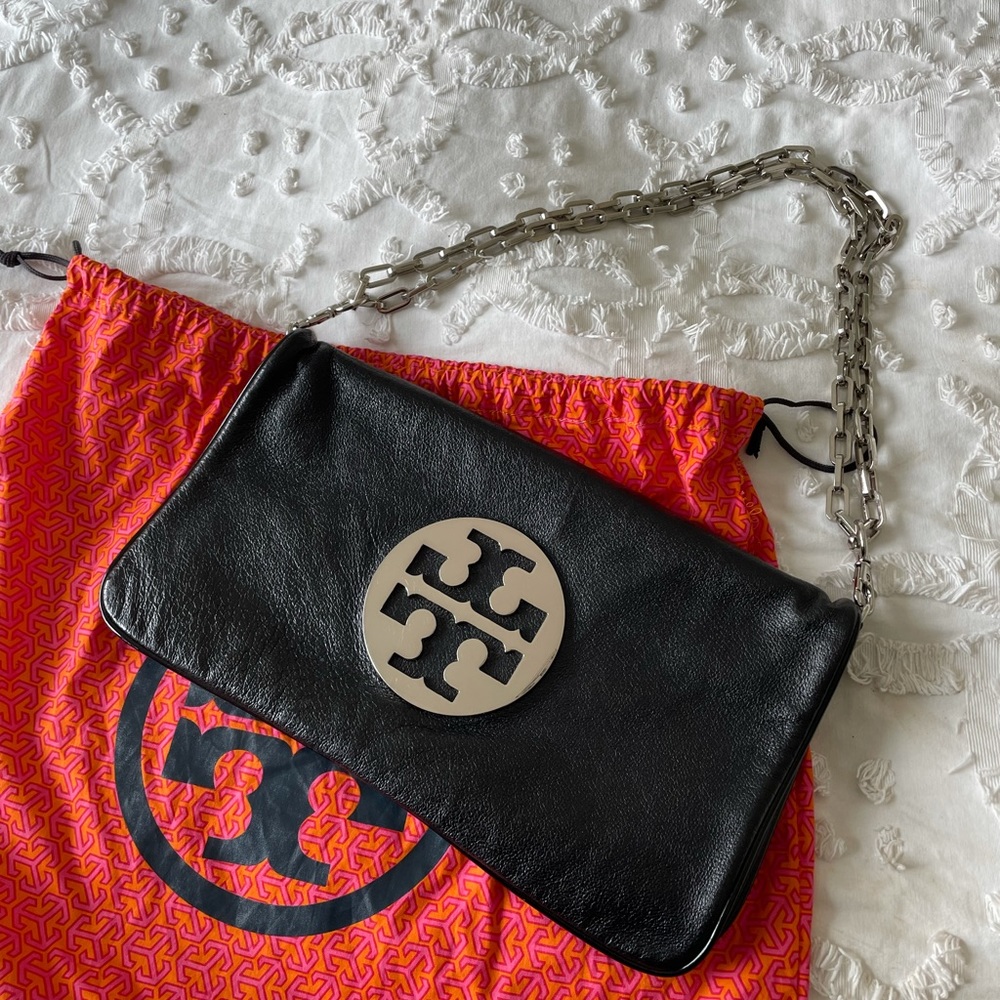 Tory Burch black leather silver chain purse clutch detachable chain dust bag